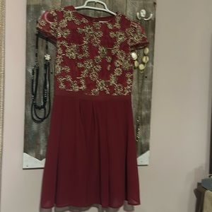 June & Ivy maroon and gold cocktail dress